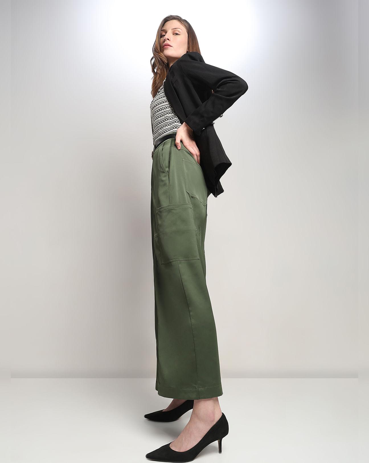 green mid rise cargo pants