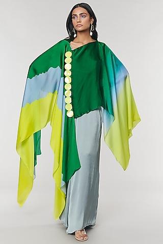 green ombre printed scalloped detailed cape