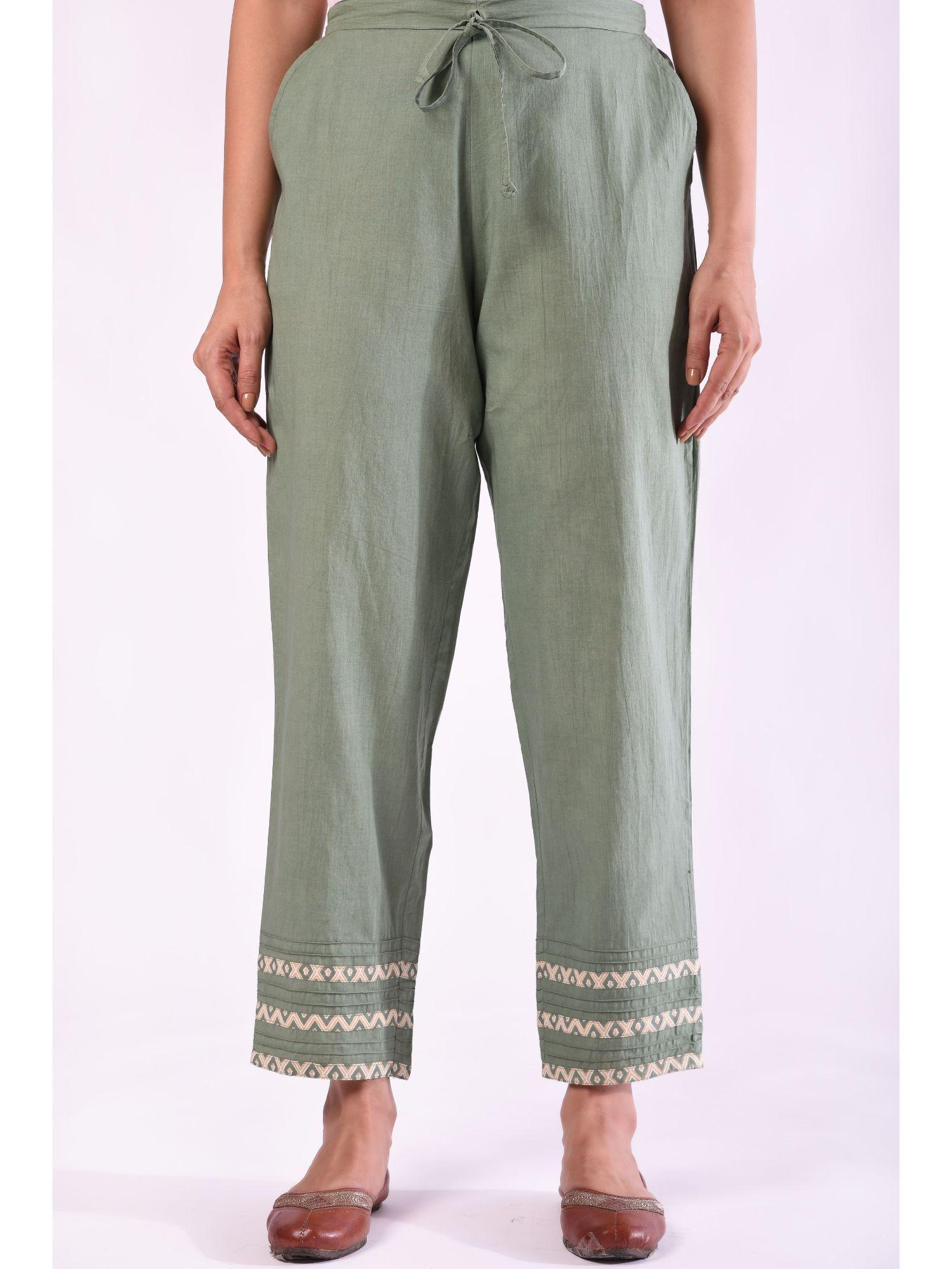 green pleated pant