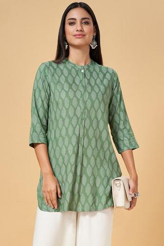 green print casual 3/4th sleeves mandarin collar women regular fit  tunic