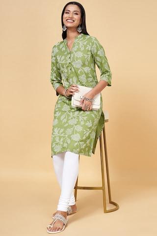 green print casual band collar 3/4th sleeves women regular fit kurta