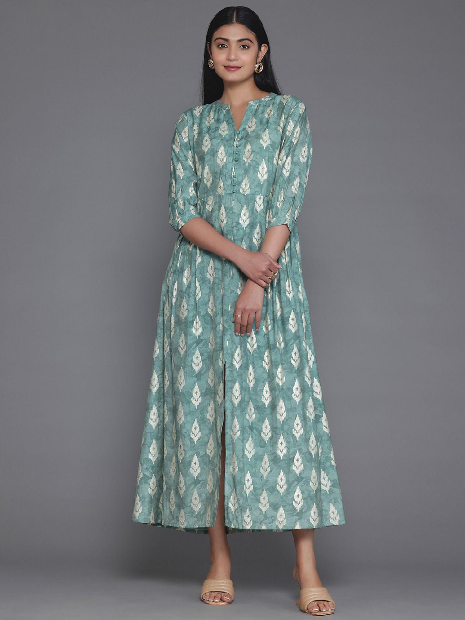 green printed dress with a flared style & pocket