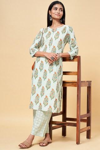 green printed ethnic round neck 3/4th sleeves calf-length women regular fit kurta pant set