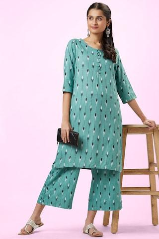 green printed ethnic round neck 3/4th sleeves knee length women regular fit kurta pant set