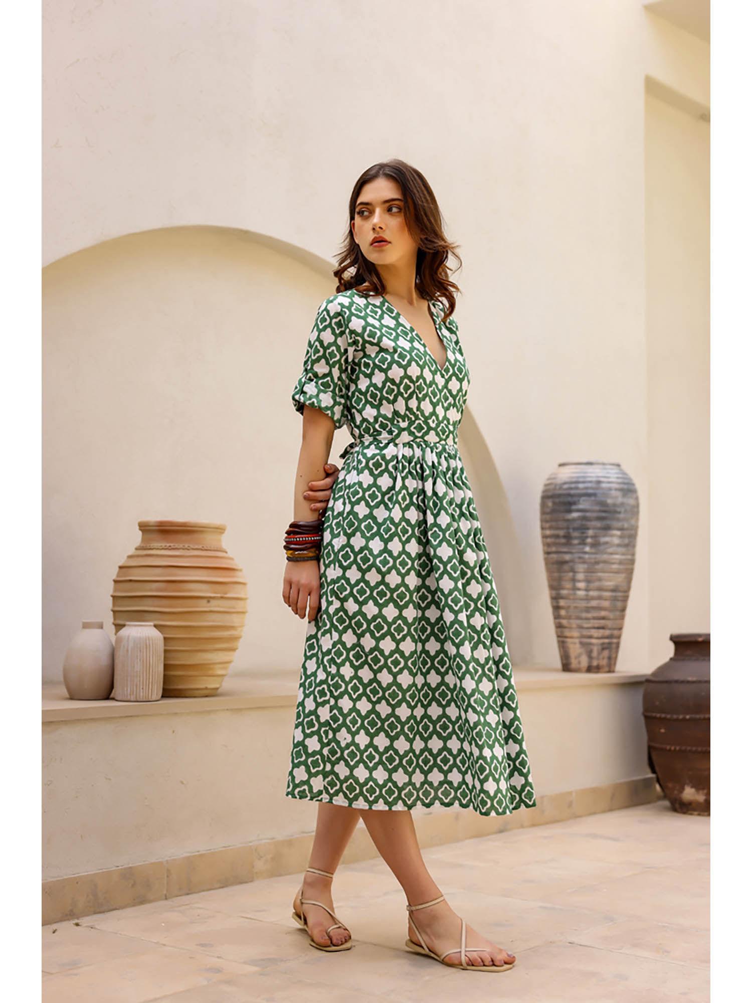 green printed waist tie-up midi dress