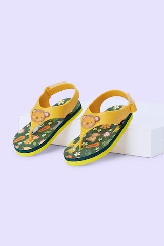 green printeded casual boys flip flops