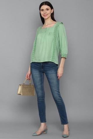 green solid casual 3/4th sleeves boat neck women regular fit top