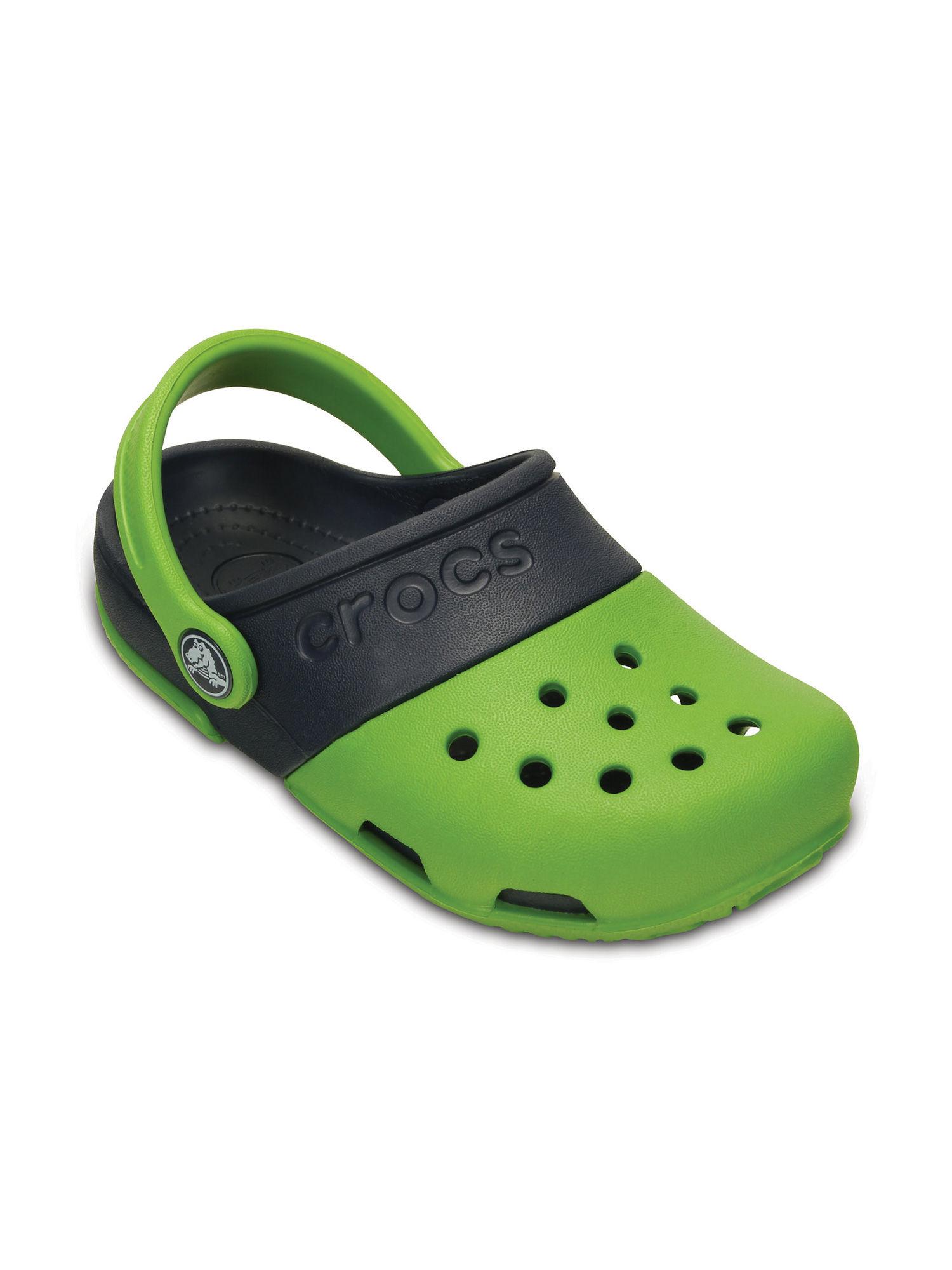 green solid clogs
