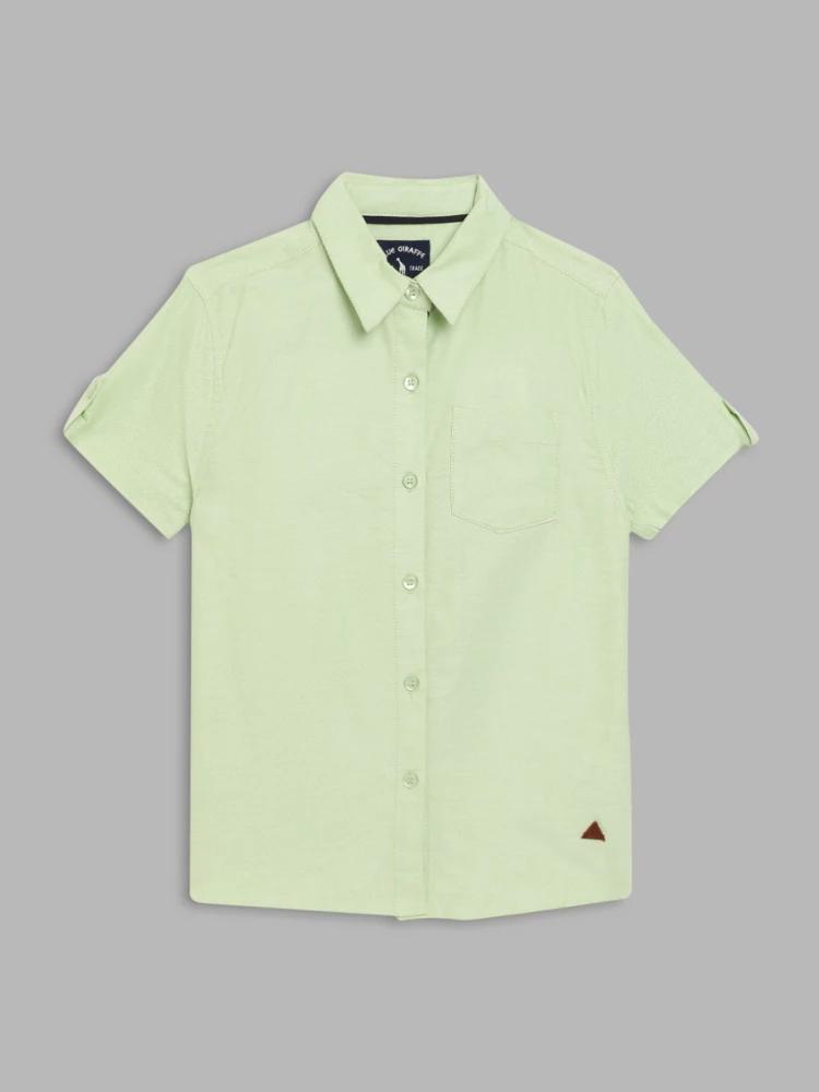 green solid collar shirt