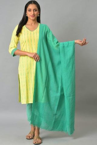 green solid cotton dupatta