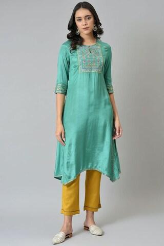 green solid ethnic key hole neck 3/4th sleeves women straight fit kurta