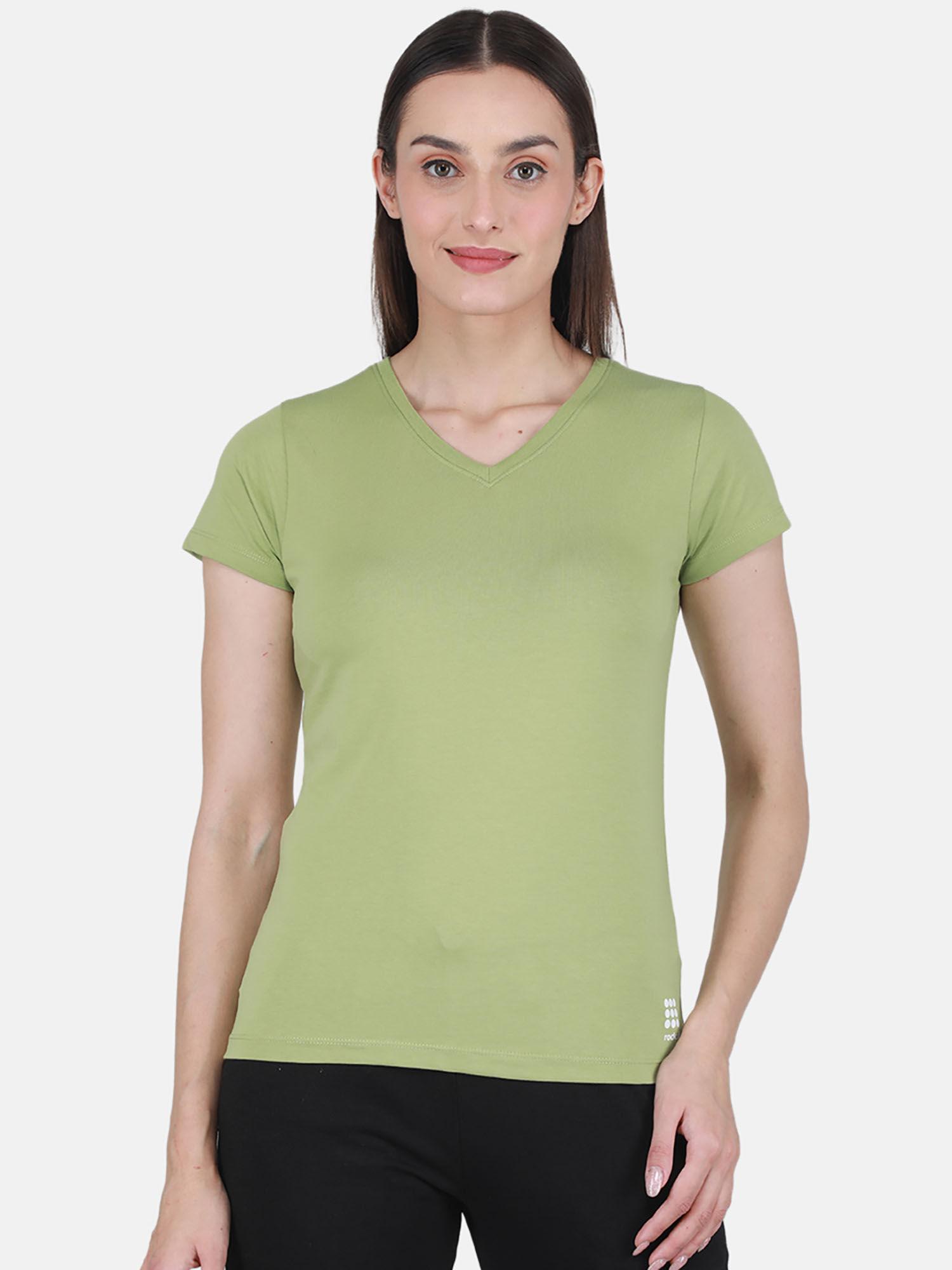 green solid v neck top