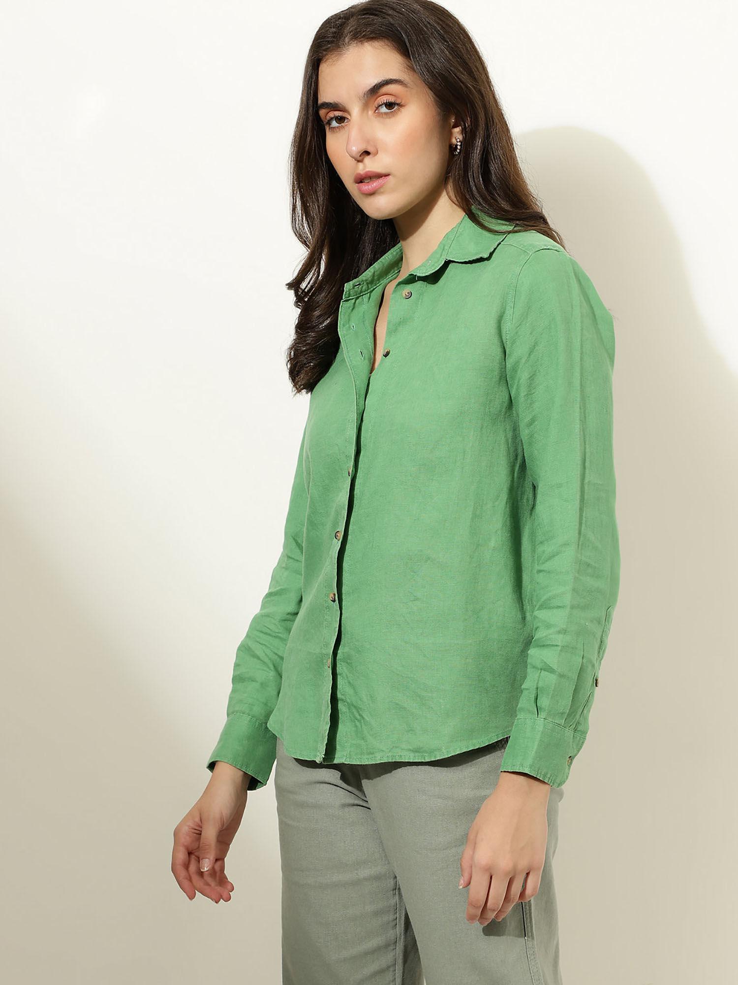 green spread collar shirt