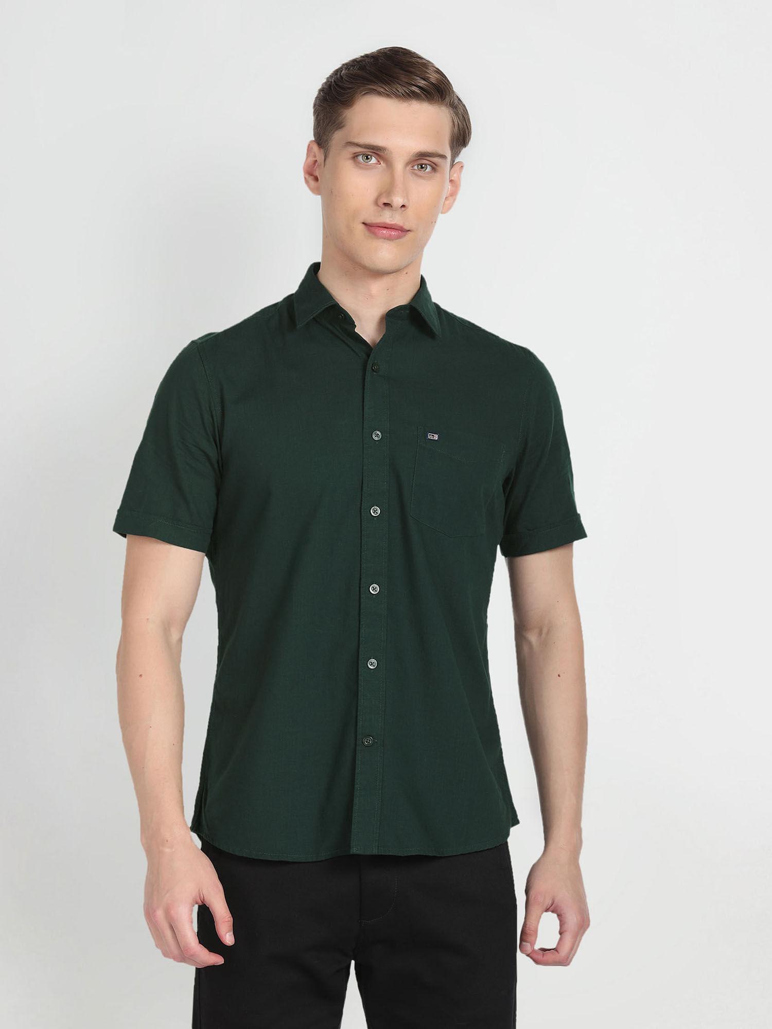 green spread collar solid casual shirt