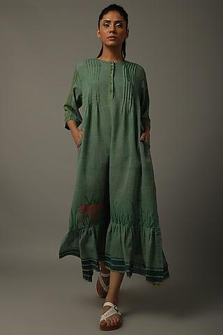 green tiger motif embroidered tunic