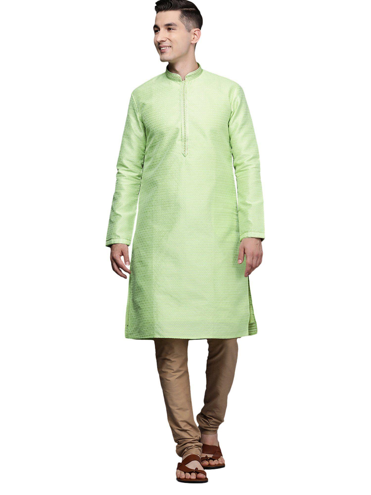 green woven design kurta pajama (set of 2)