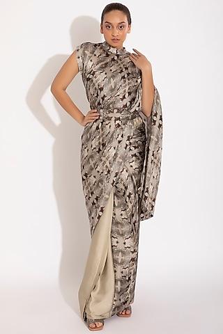 grey & cream digital printed pre-stitched saree set