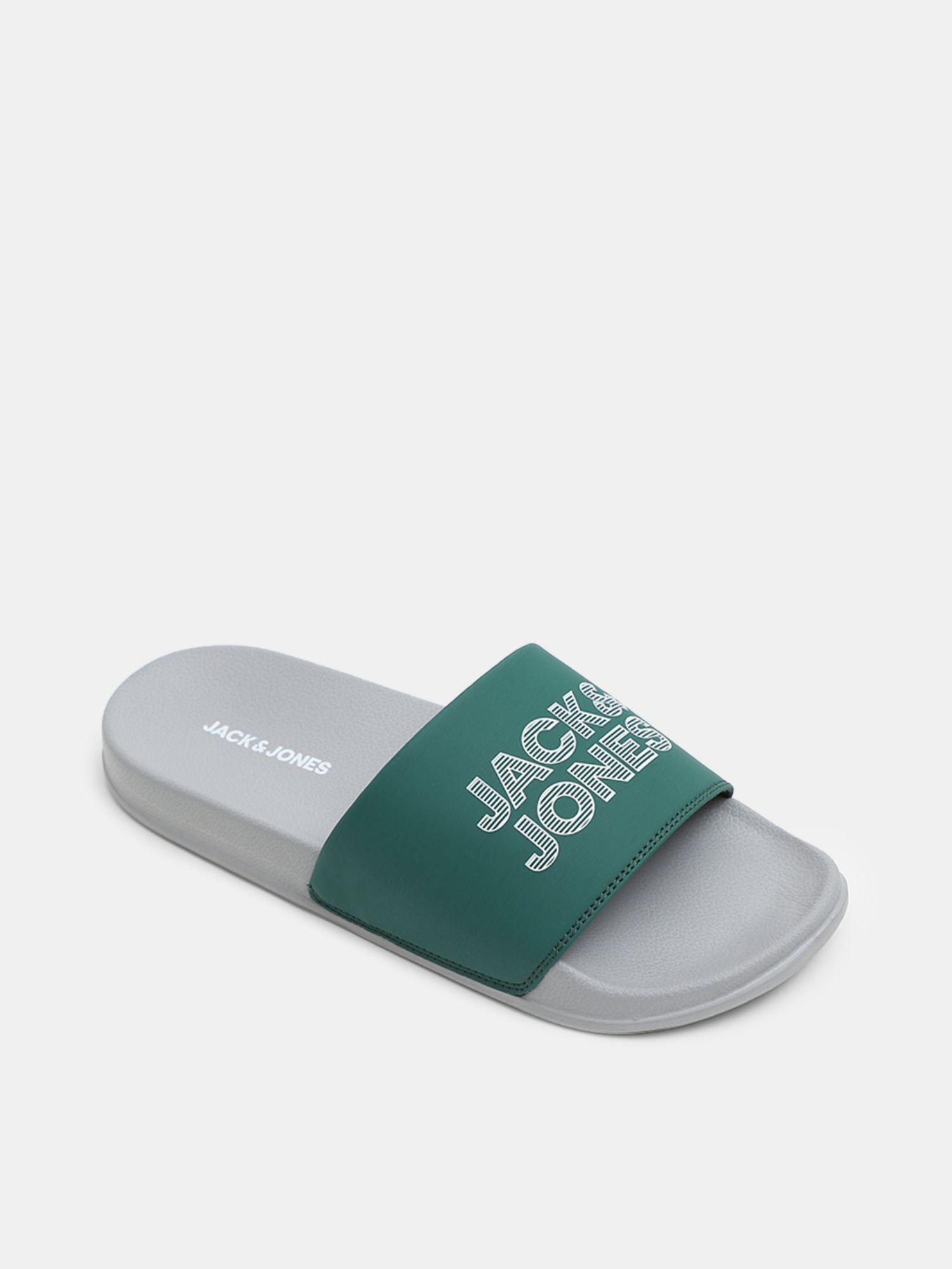 grey & green logo print sliders