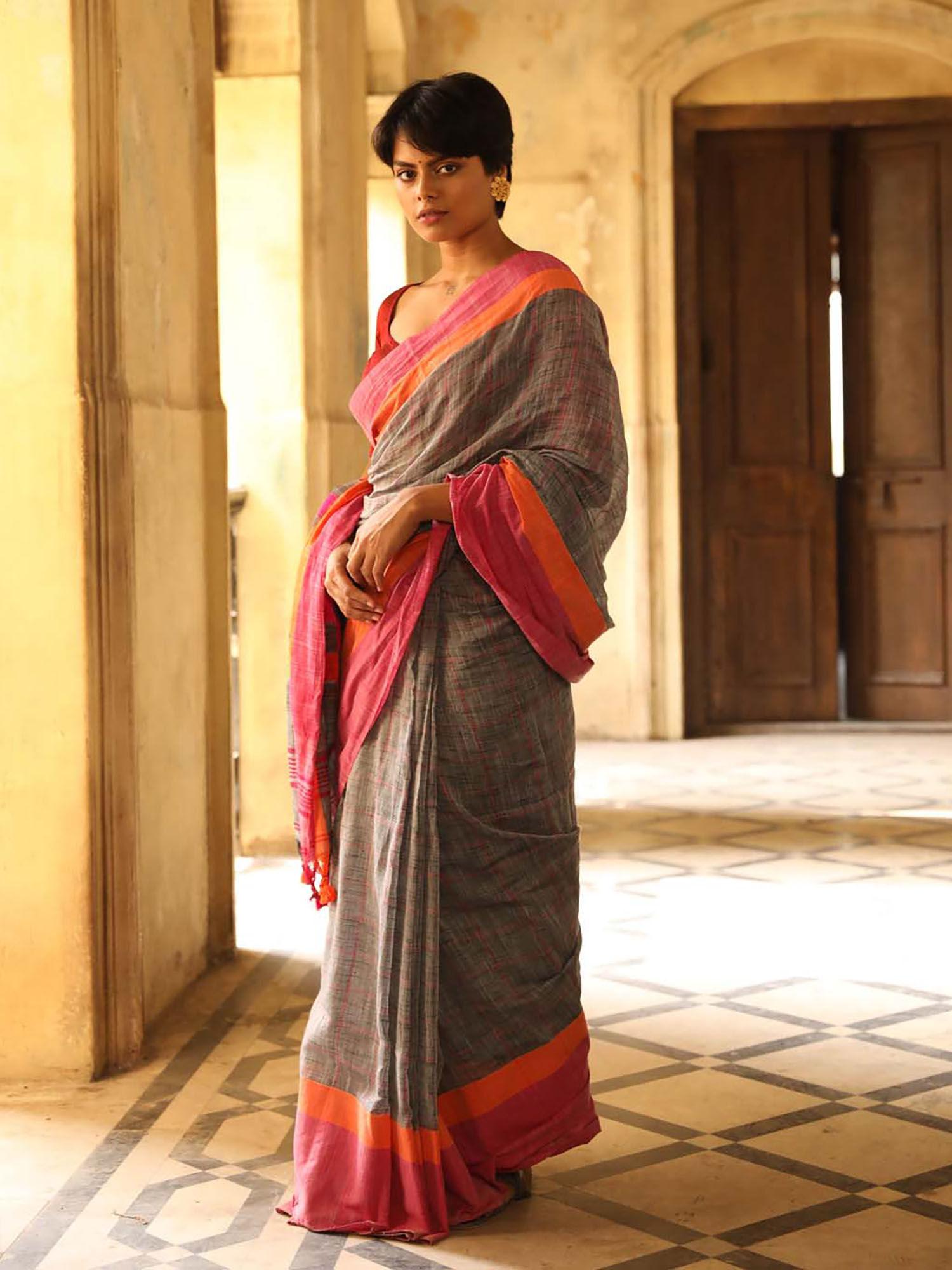 grey checked daily wear saree with unstitched blouse