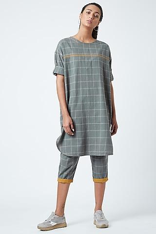 grey checkered printed tunic