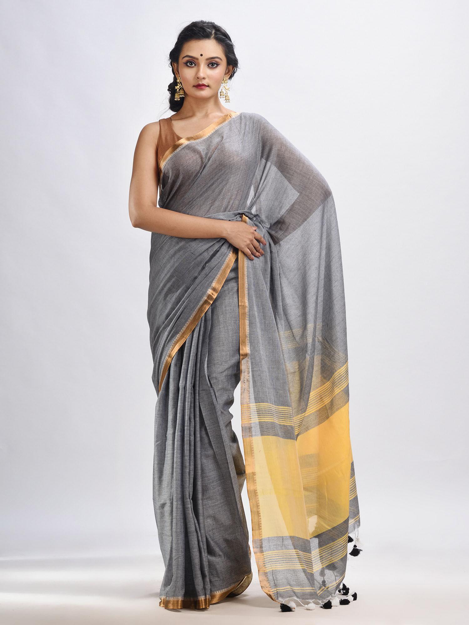 grey cotton with zari pallu & zari border handloom saree with unstitched blouse