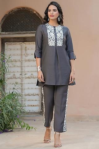 grey embroidered tunic set