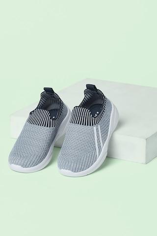 grey knitted sports boys sport shoes