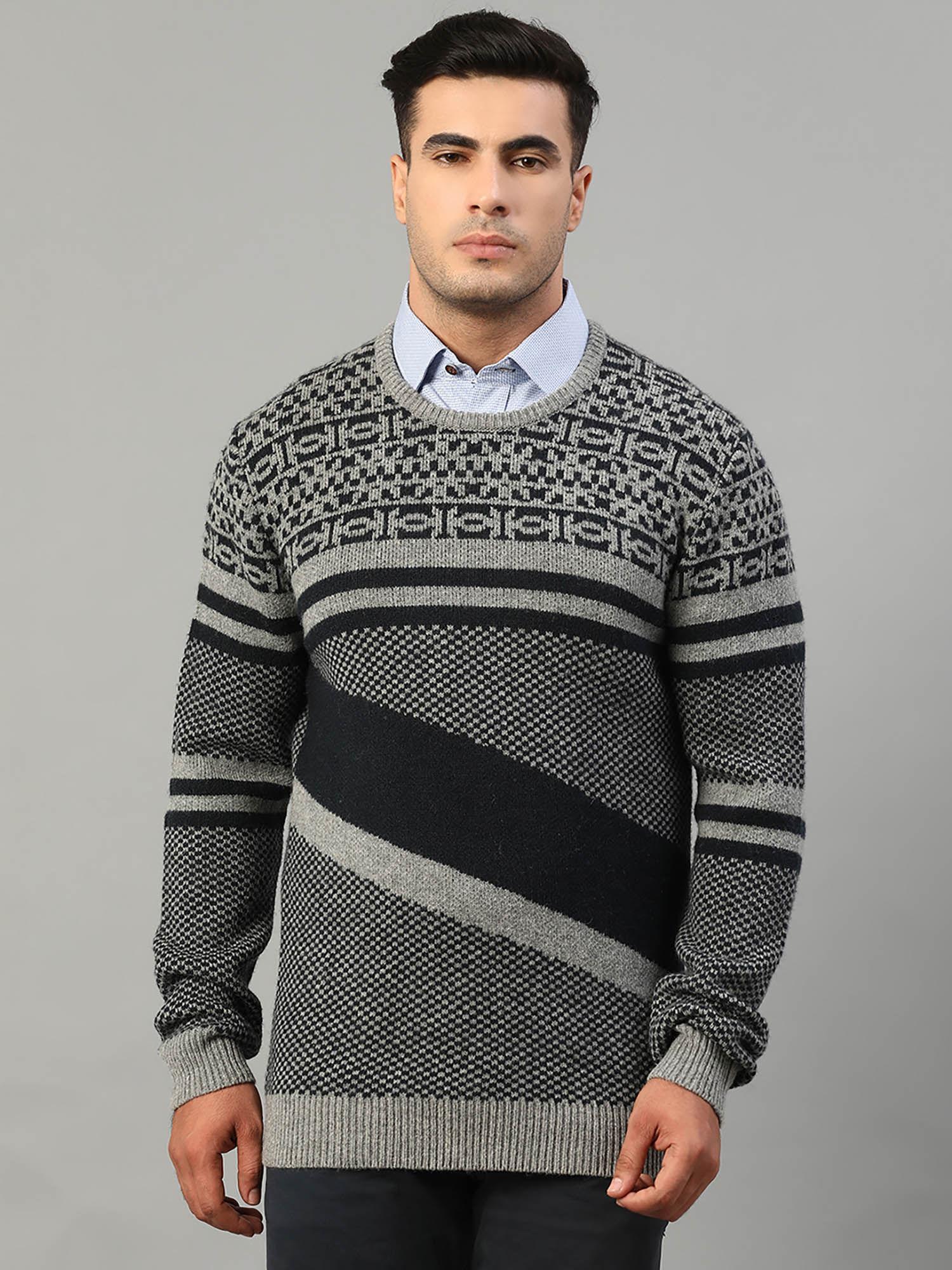 grey melange printed round neck sweater