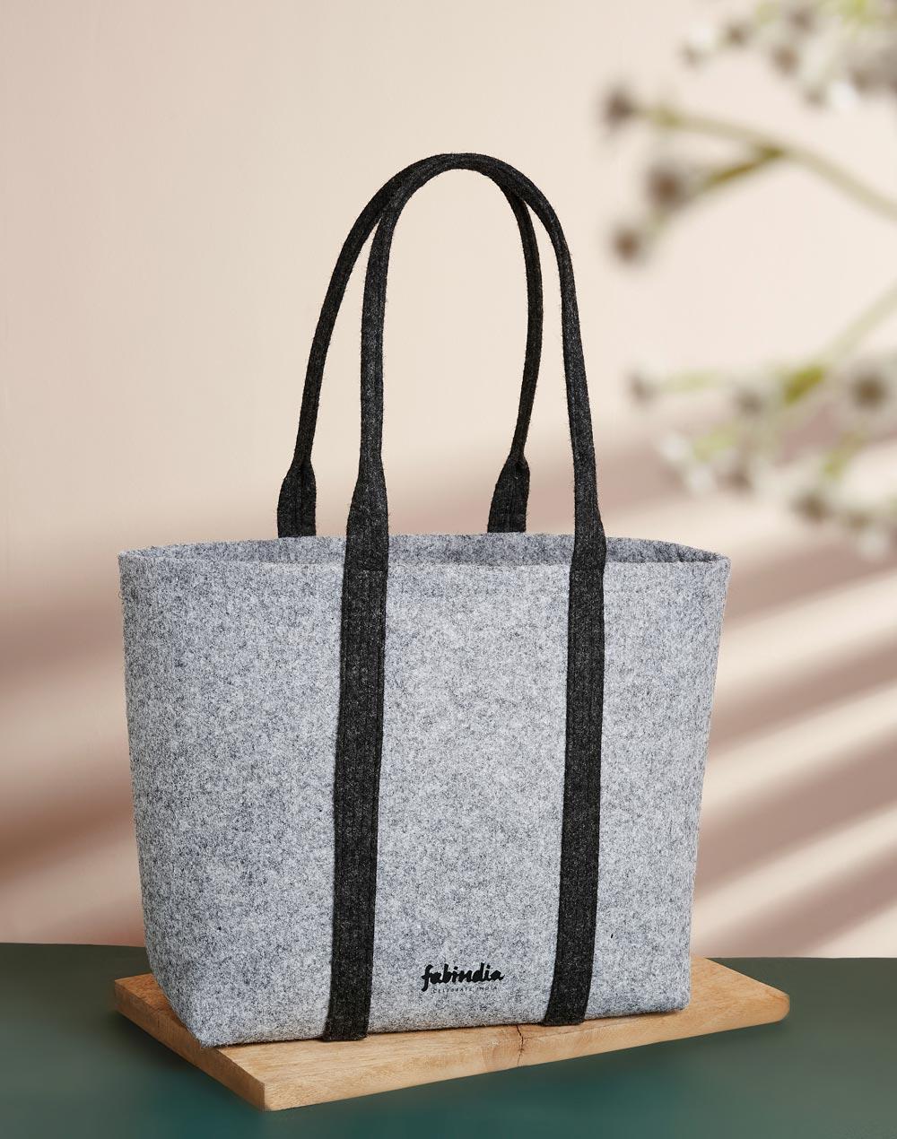 grey pet tote