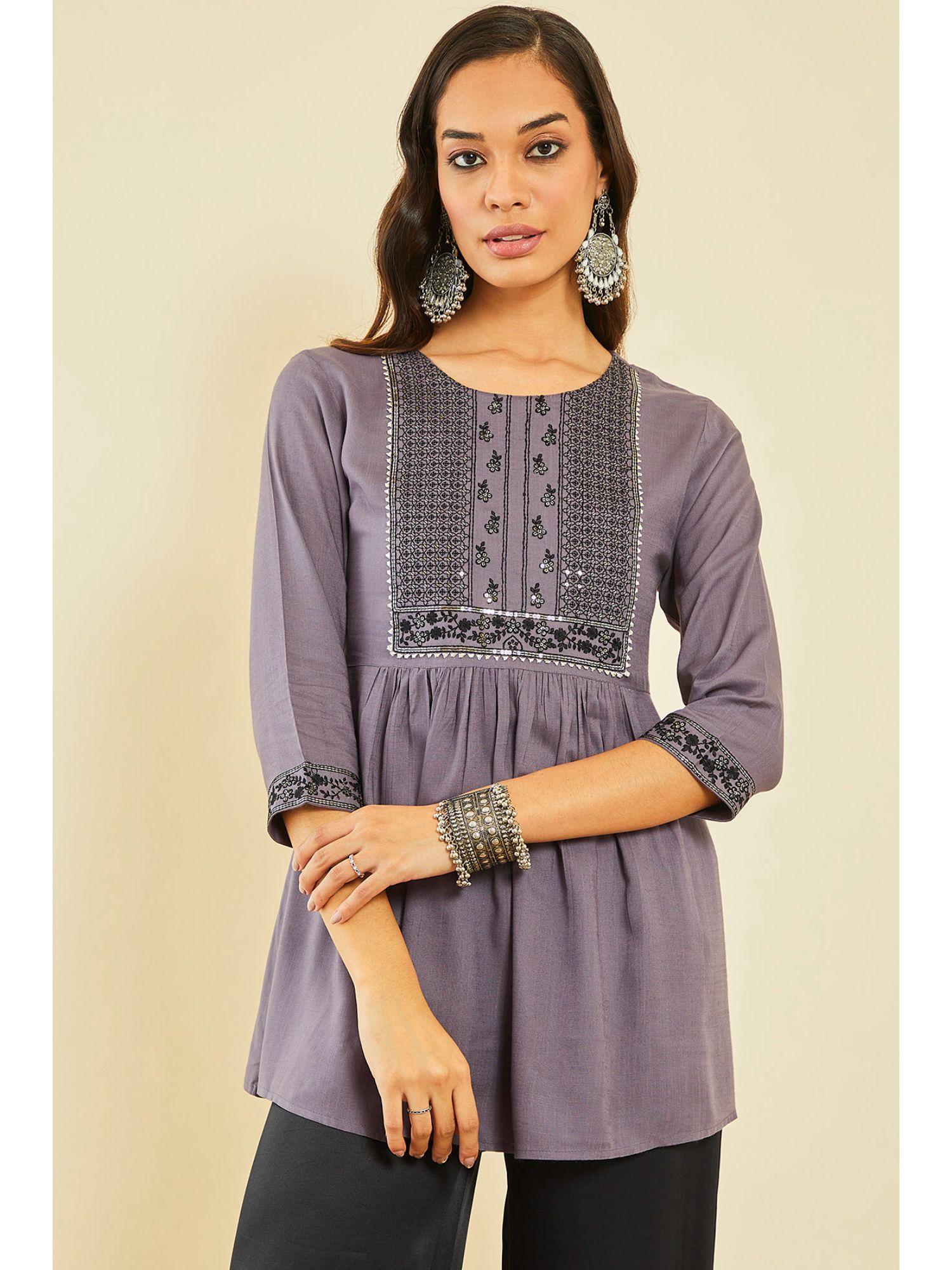 grey rayon slub embroidered tunic with sequins