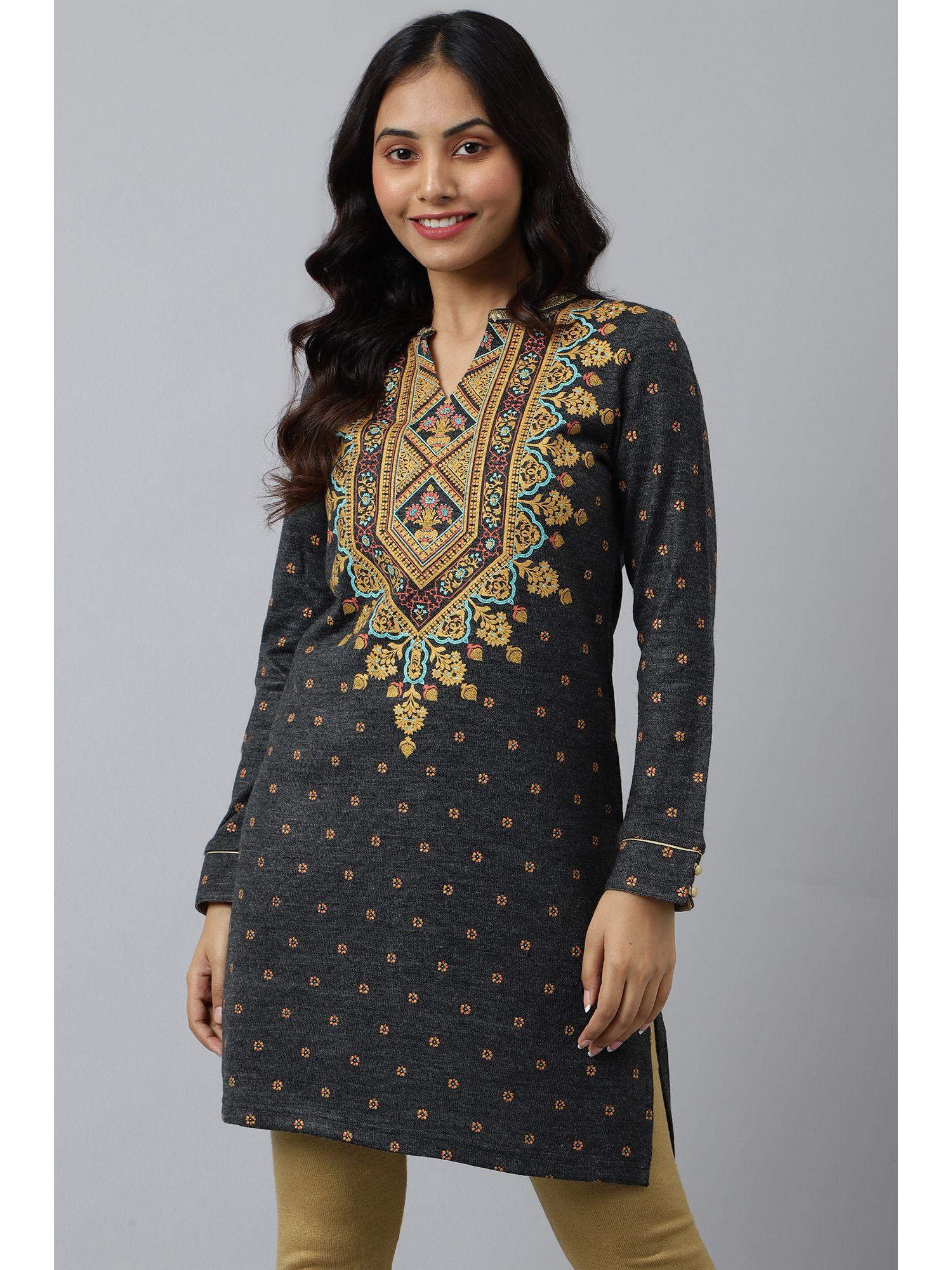 grey short kurti with gold khadi print