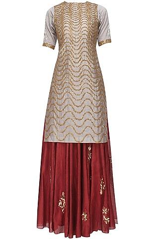 grey snake pattern sequins embroidered kurta and maroon skirt set