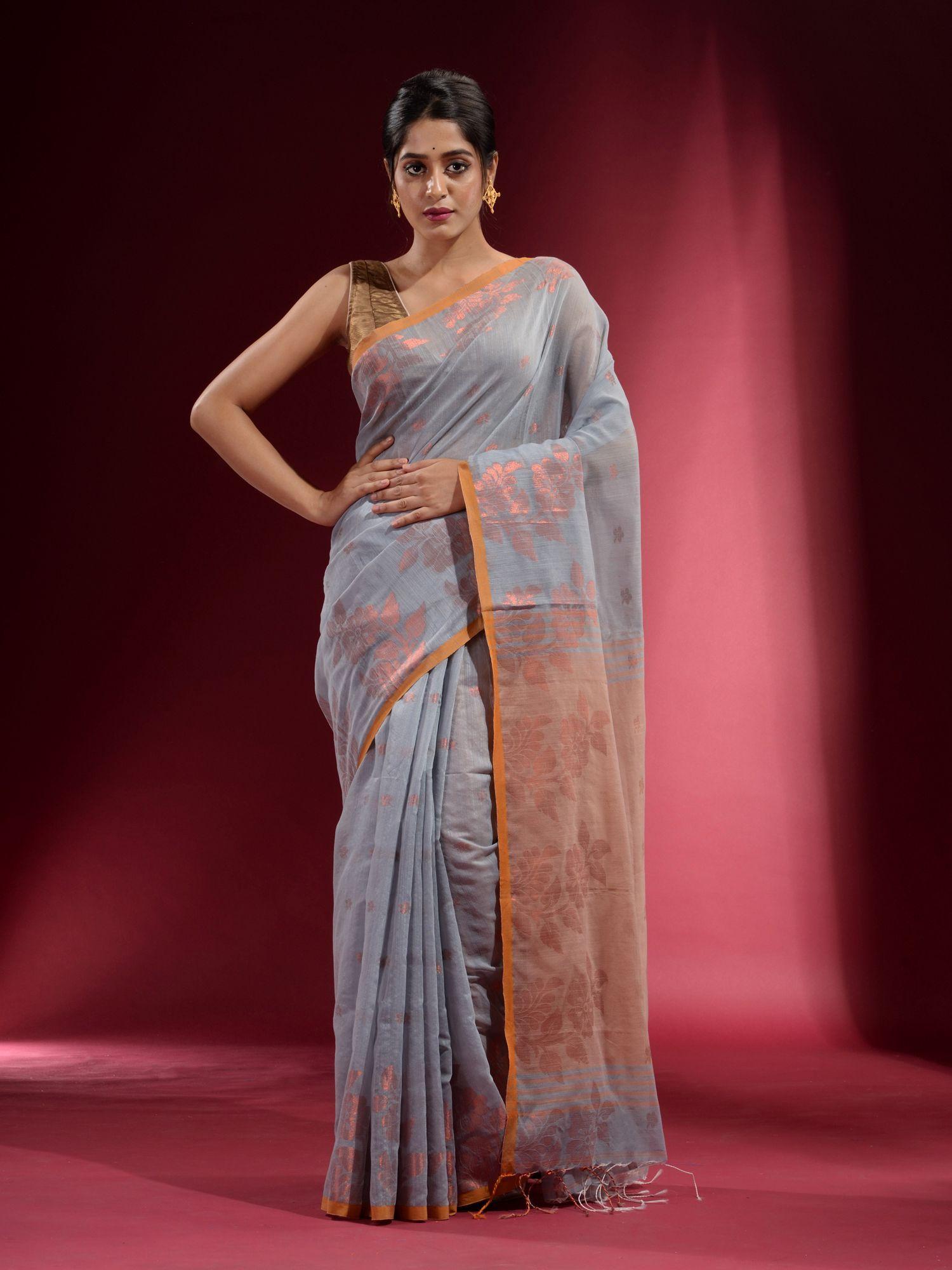 grey with floral zari and contrast pallu saree with unstitched blouse