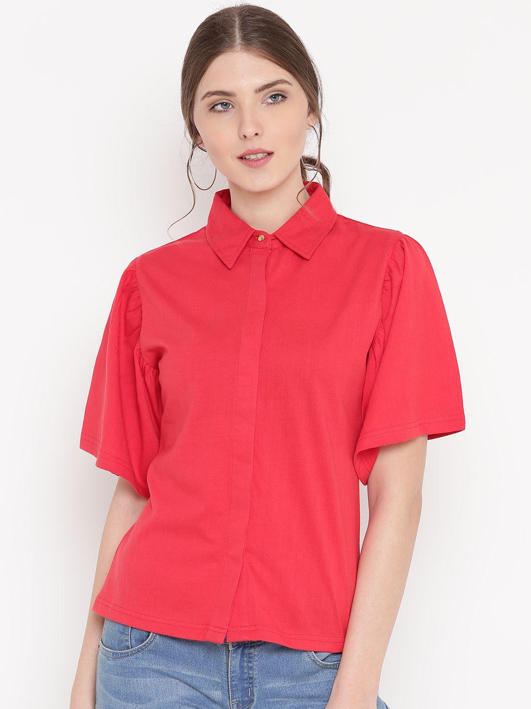 gritstones women red regular fit solid casual shirt