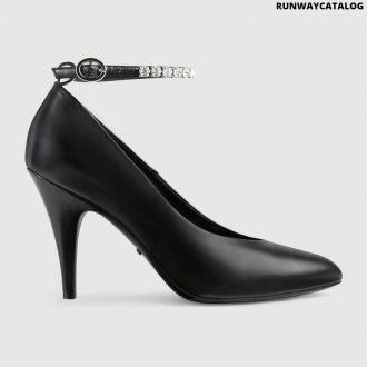 gucci leather pump with crystals