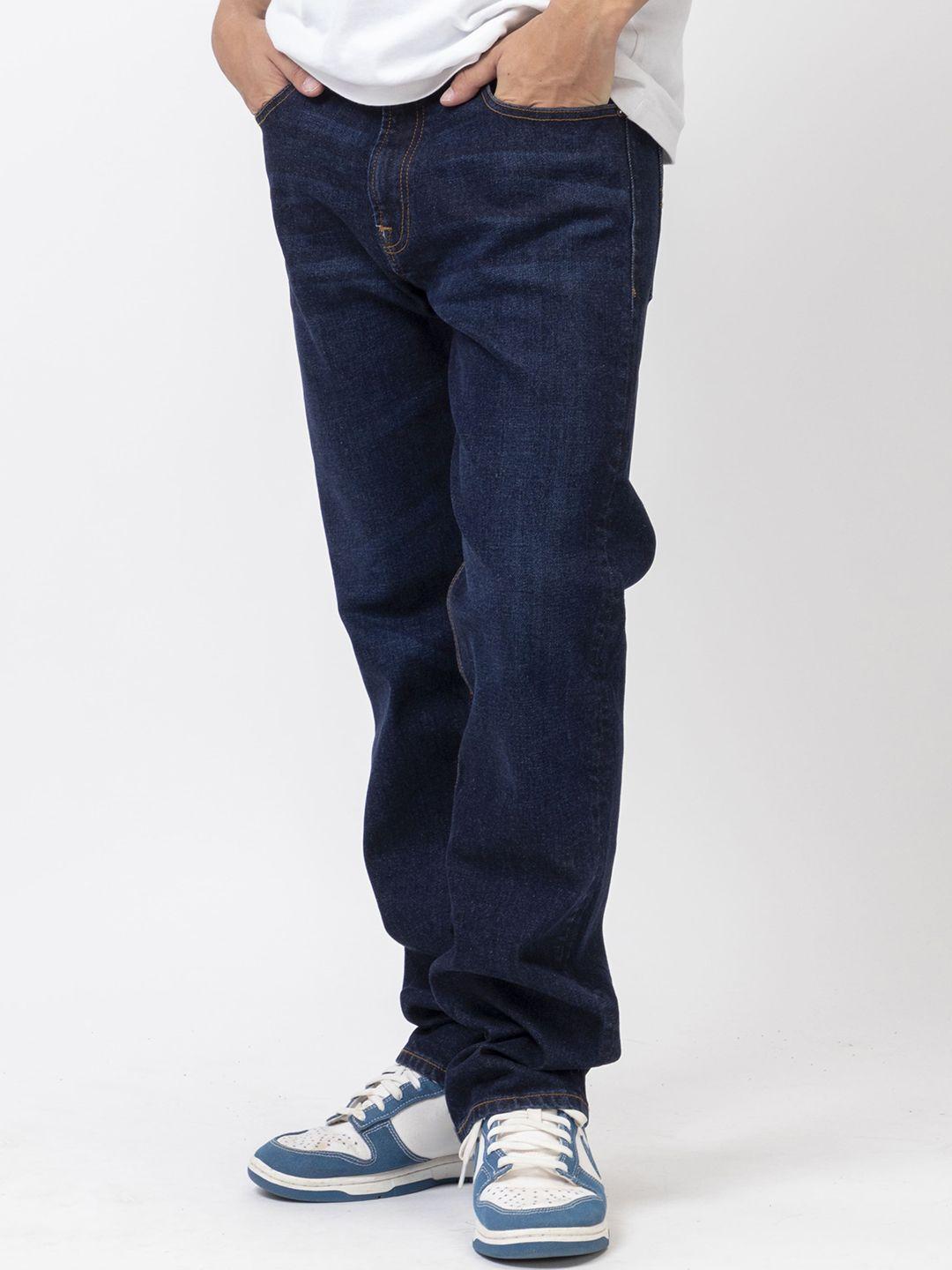guess men straight fit clean look stretchable jeans