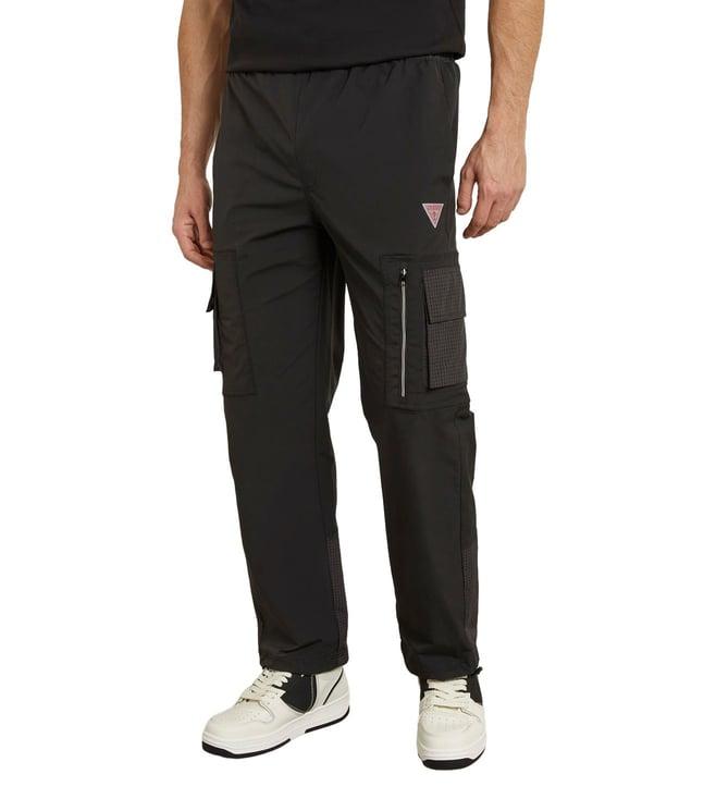 guess men's black polyester solid regular fit cargo pant