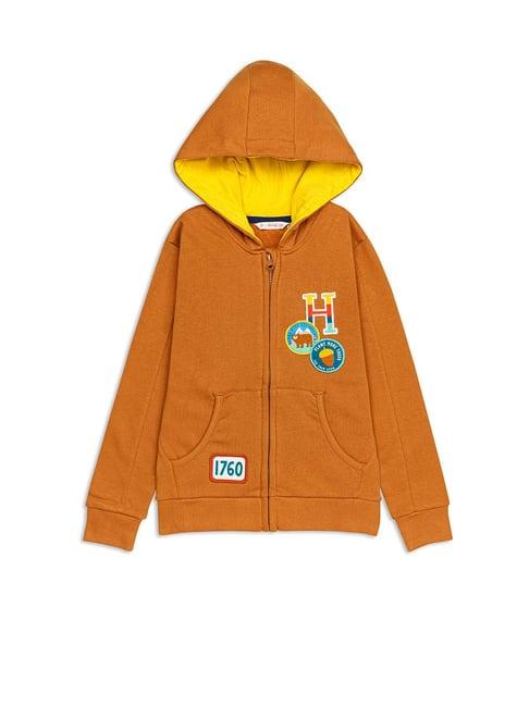 h by hamleys boys light brown applique full sleeves sweatshirt