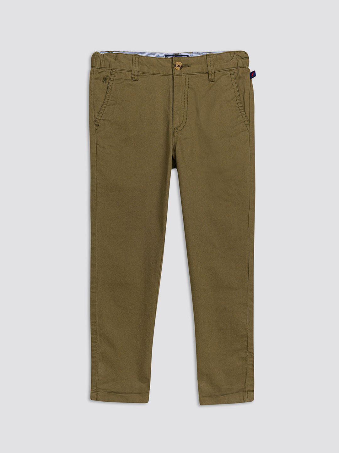 h by hamleys boys mid rise plain cotton chinos