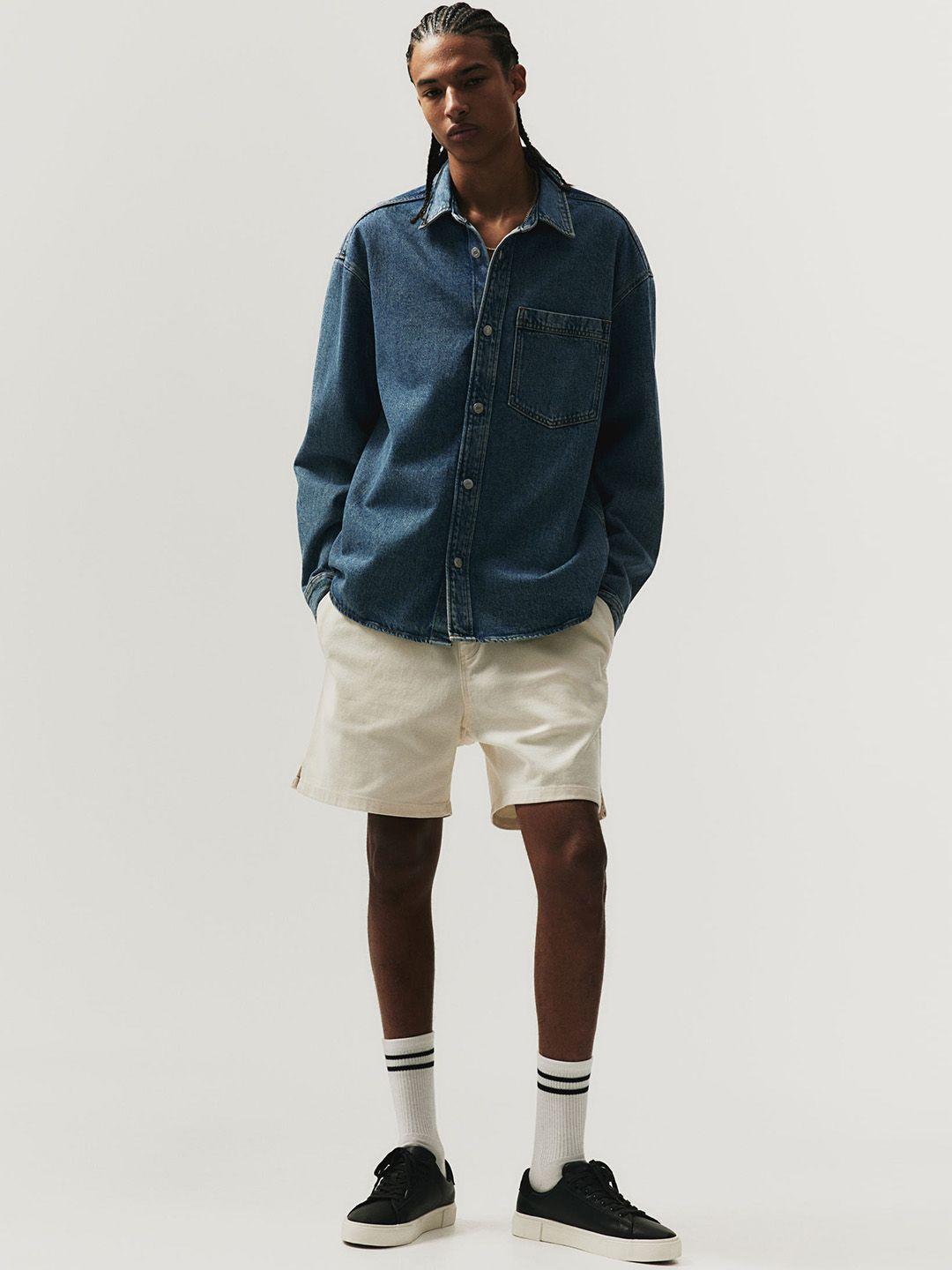 h&m relaxed fit twill shorts