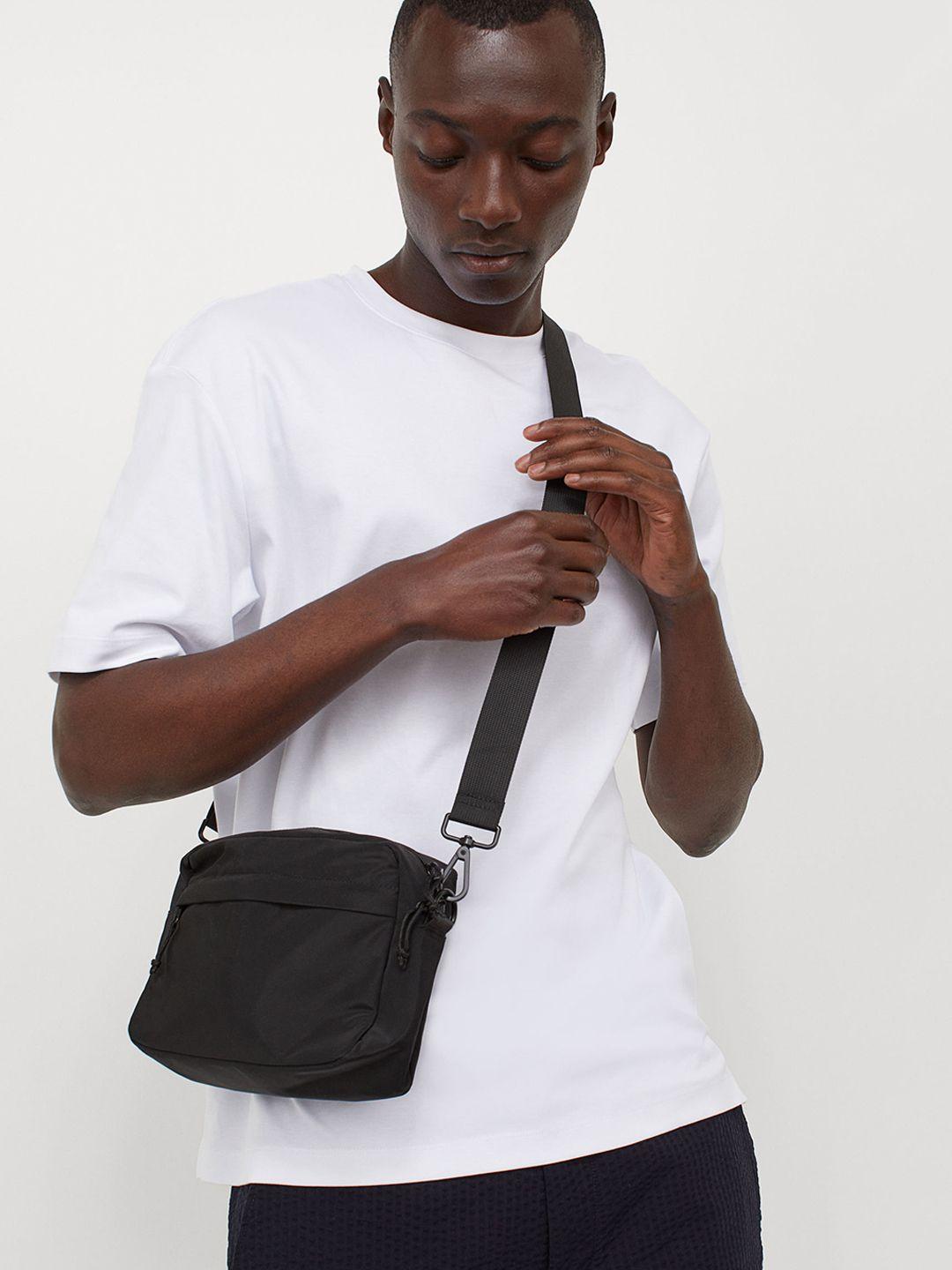h&m men black solid shoulder bag
