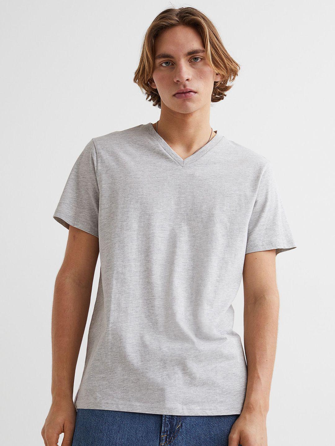 h&m men grey solid regular fit v-neck t-shirt