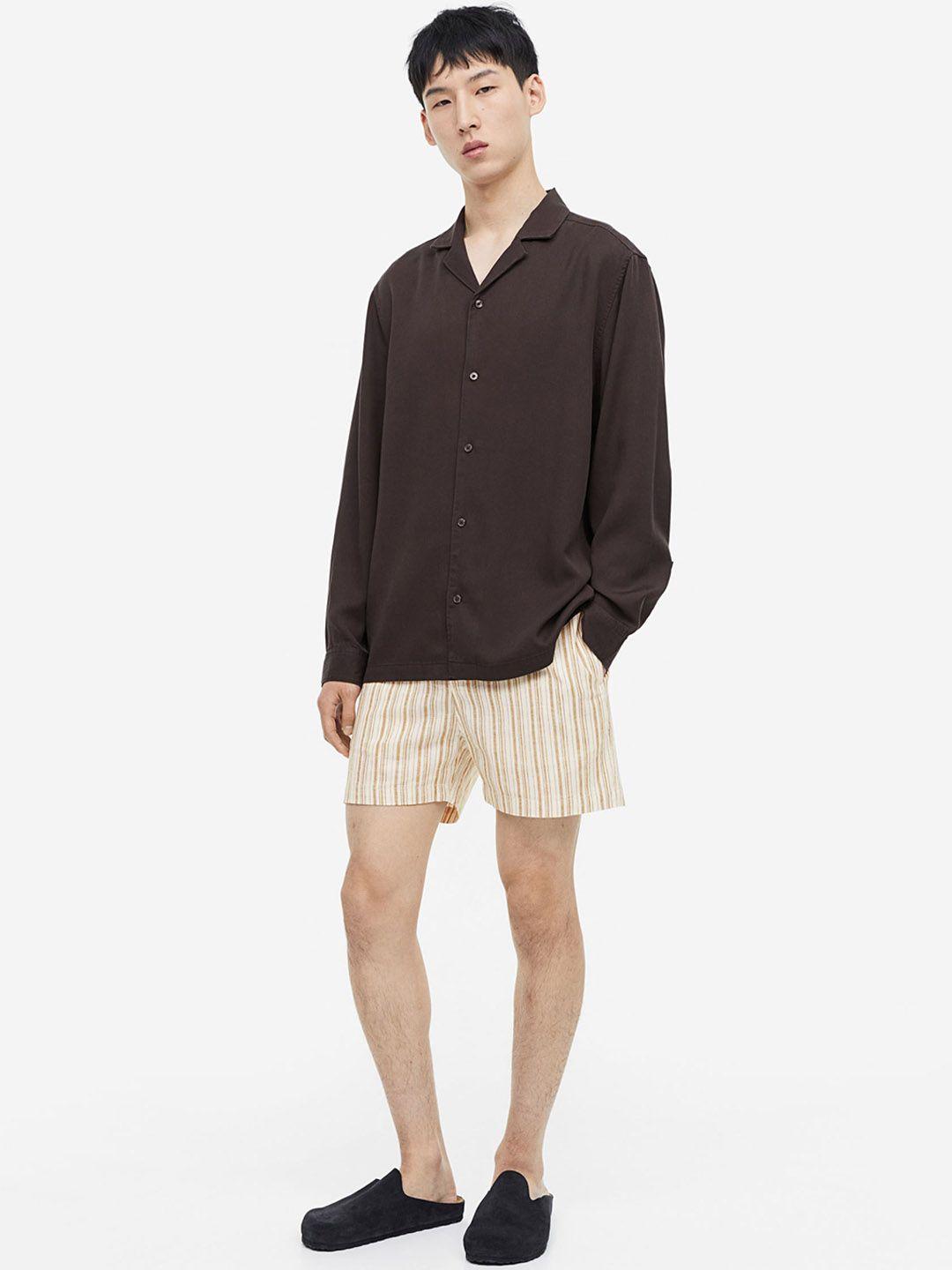 h&m men regular fit linen-blend shorts