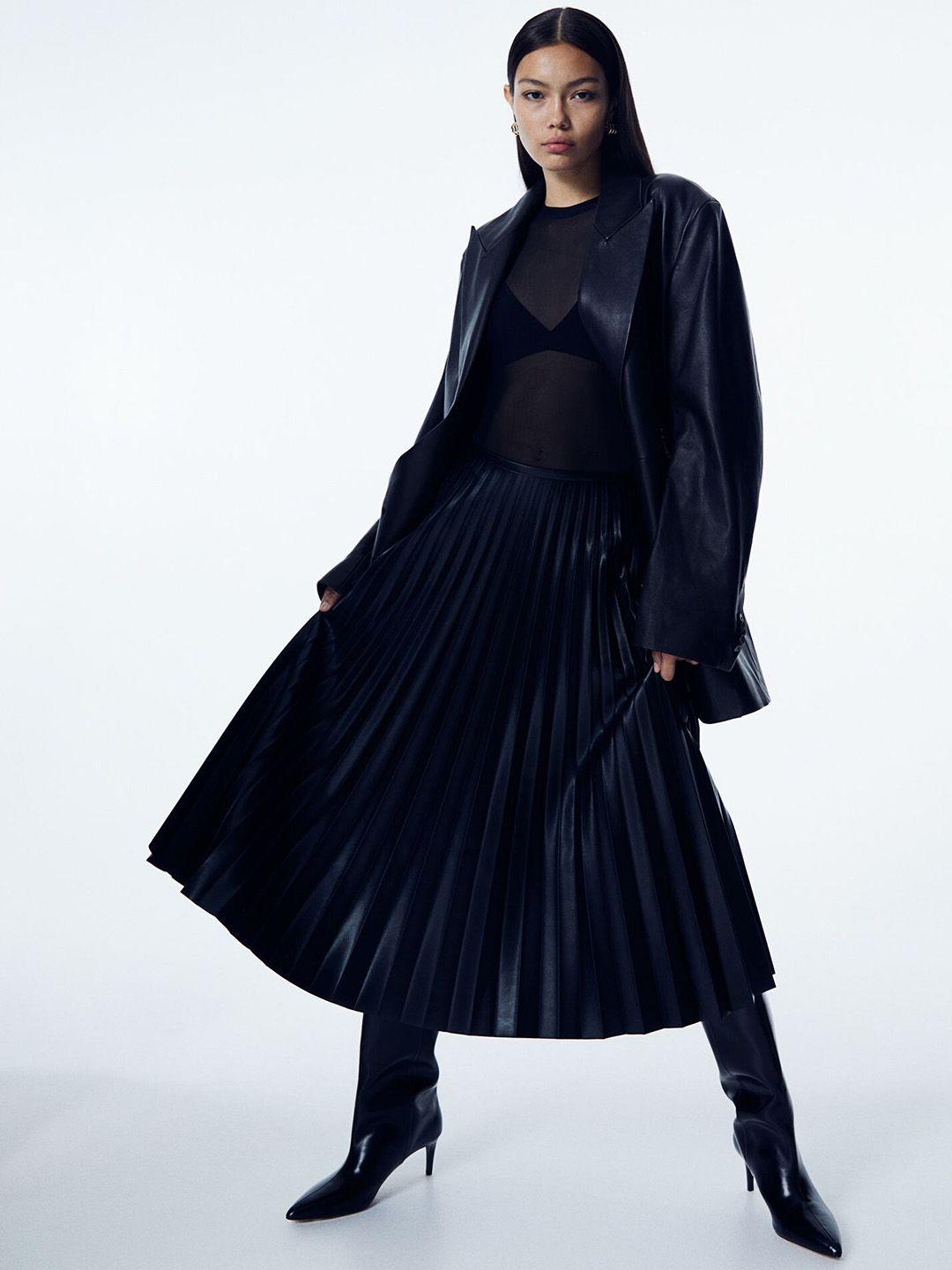 h&m pleated coated skirt