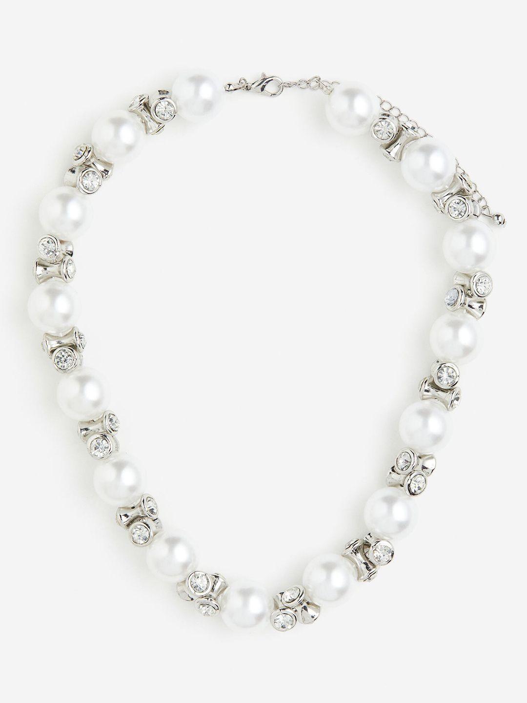 h&m short beaded necklace