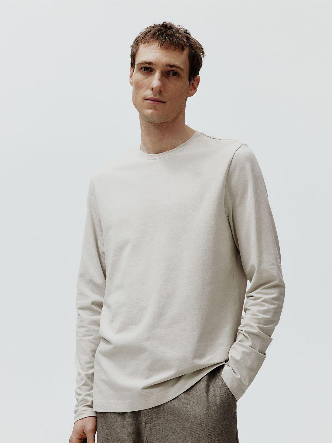 h&m slim-fit round neck tshirts