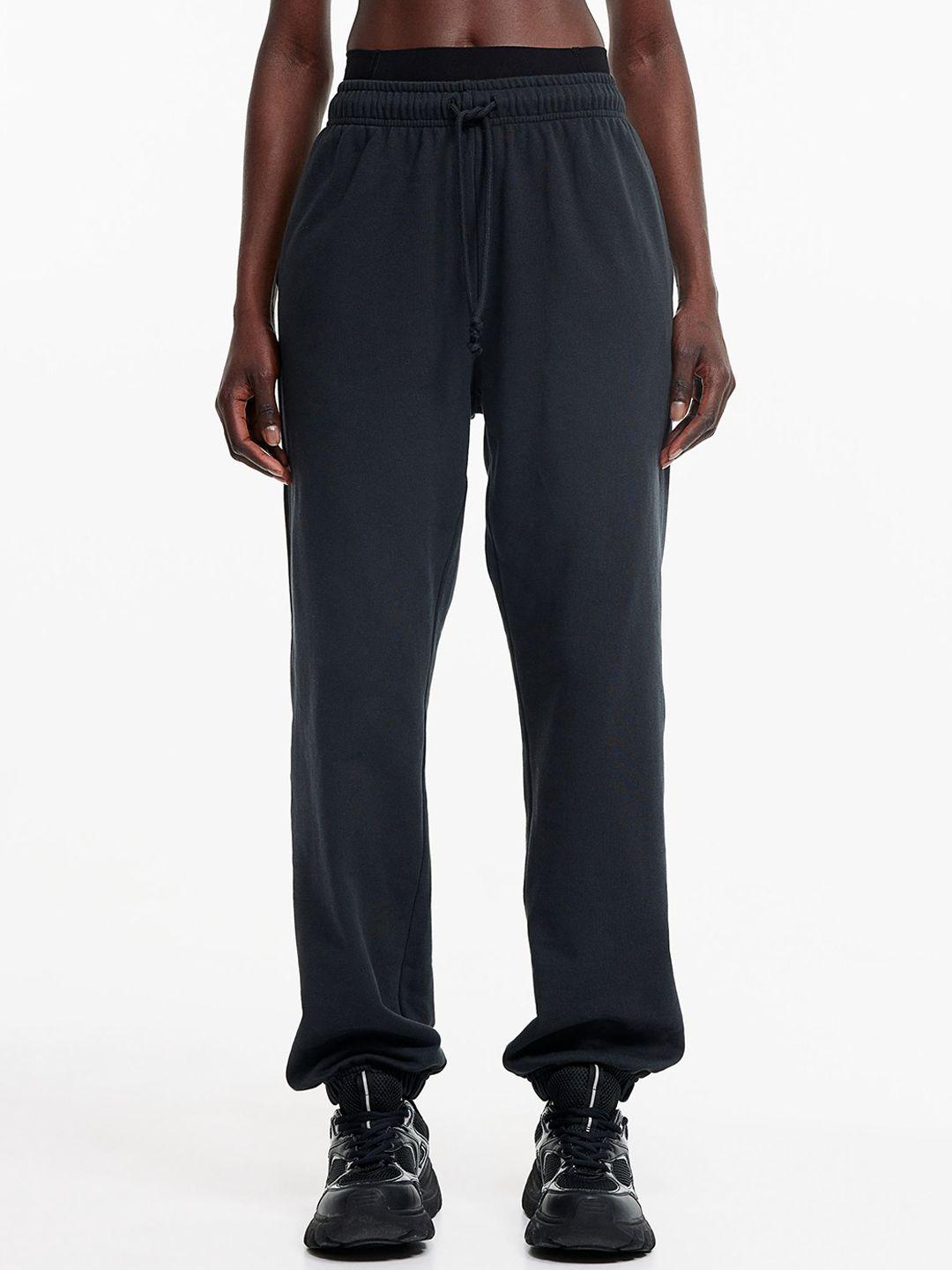 h&m women mid-rise relaxed fit drymove cotton sports joggers