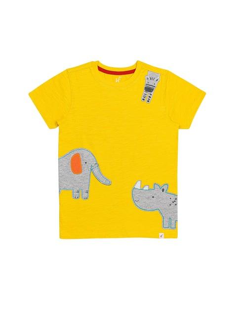 h by hamleys boys yellow applique t-shirt