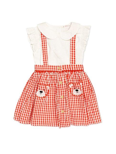 h by hamleys kids white & red checks top with dungaree