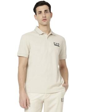 half sleeve regular fit polo t-shirt with contrast logo